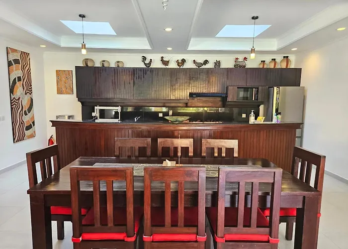 Villa Bugis Abimanyu Seminyak