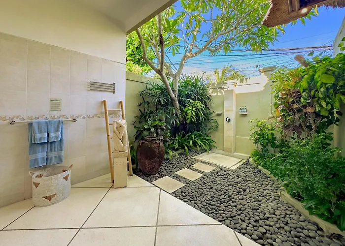 Villa Bugis Abimanyu Seminyak