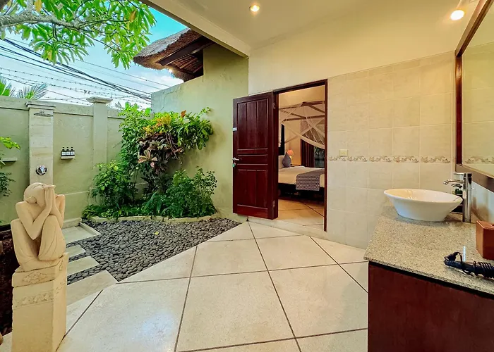 Bugis Abimanyu Seminyak