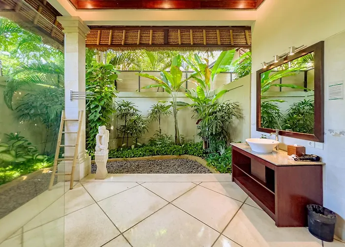 Villa Bugis Abimanyu Seminyak