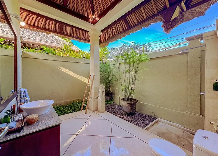 Bugis Abimanyu * Seminyak
